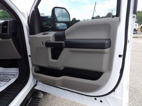 Used 2022 Ford F250 XL w/ Power Equipment Group AWD/4WD image 37