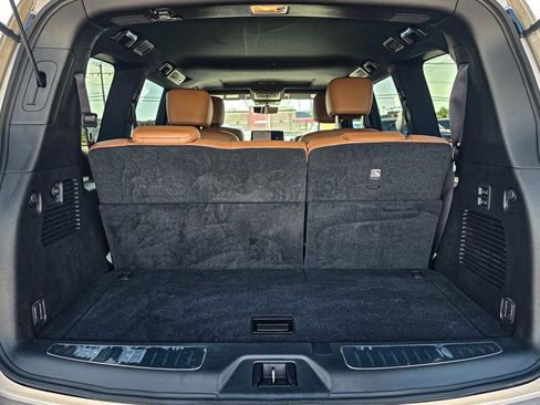 Certified 2024 INFINITI QX80 Sensory AWD/4WD image 38