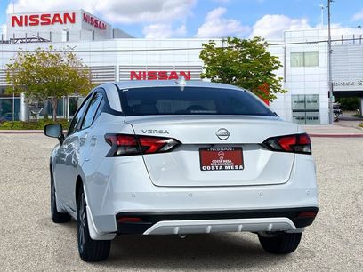 New 2025 Nissan Versa SV