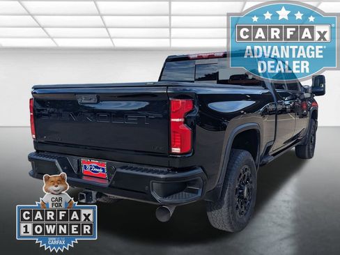 Used 2024 Chevrolet Silverado 2500 LTZ w/ LTZ Plus Package AWD/4WD image 33
