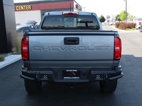 Used 2021 Chevrolet Colorado ZR2 w/ Colorado ZR2 Bison Edition AWD/4WD image 6