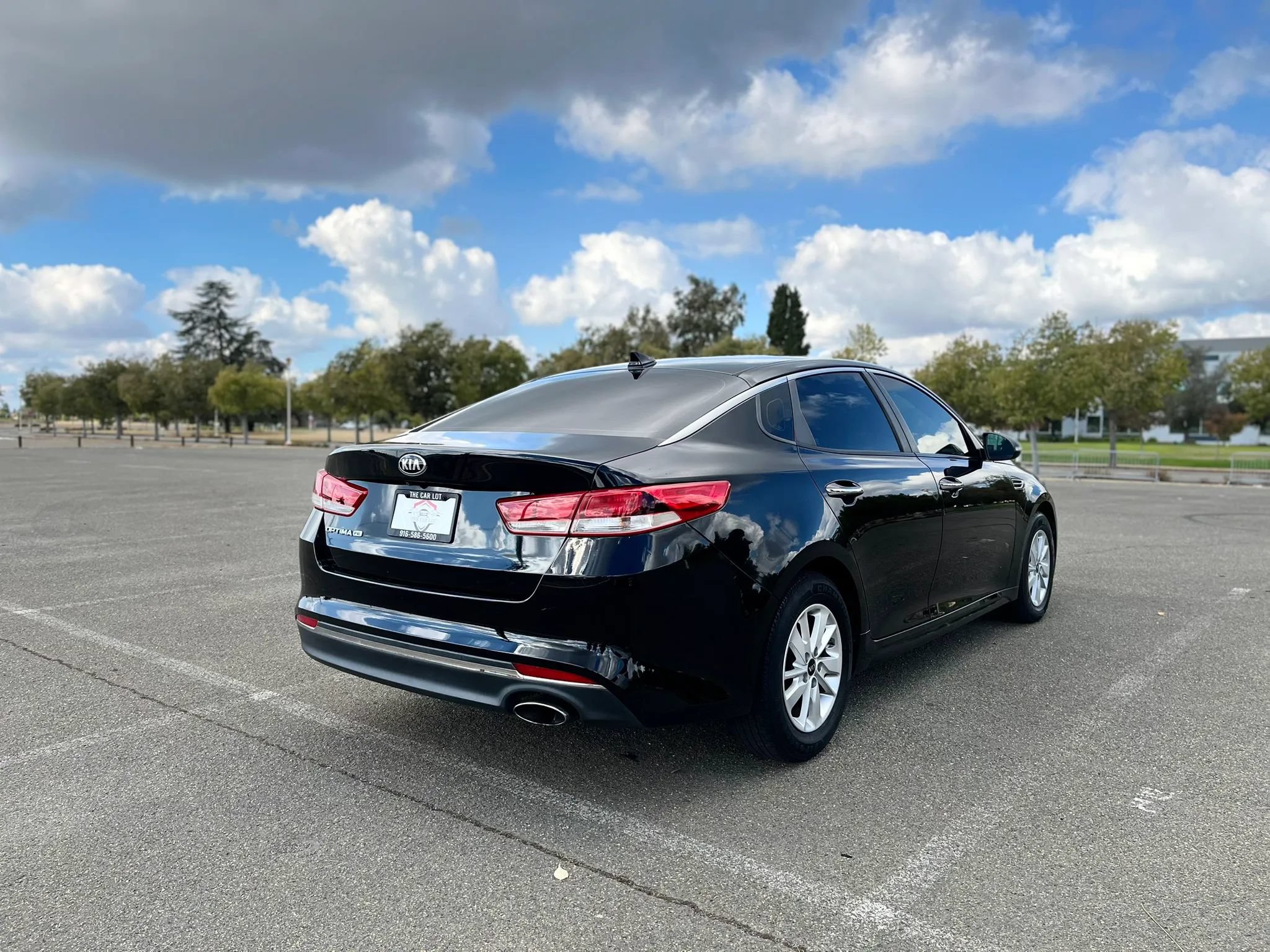Used 2016 Kia Optima LX FWD image 5