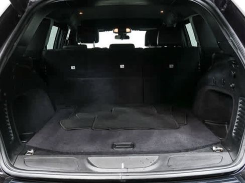 Used 2021 Jeep Grand Cherokee Laredo X image 25