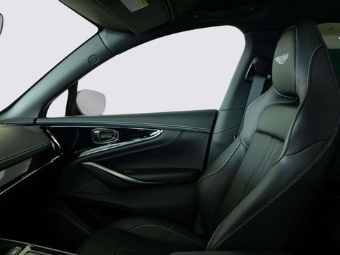 New 2026 Aston Martin DBX 707 image 13
