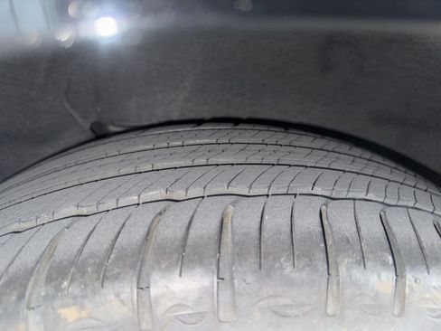 Used 2024 Chevrolet Equinox LS w/ LS Convenience Package FWD image 16
