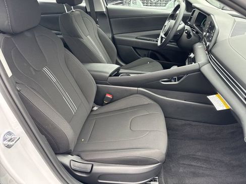 New 2026 Hyundai Elantra Blue image 13