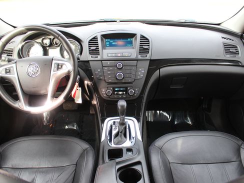Used 2012 Buick Regal Leather image 29