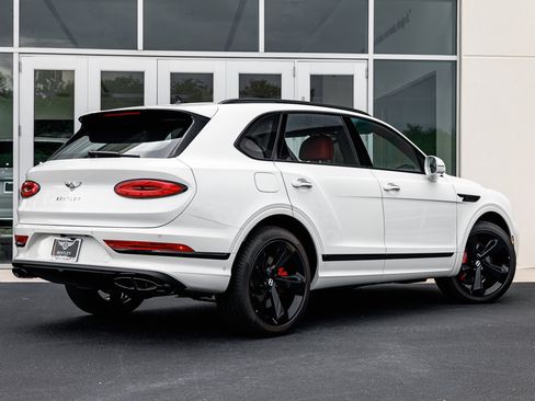 New 2025 Bentley Bentayga image 27