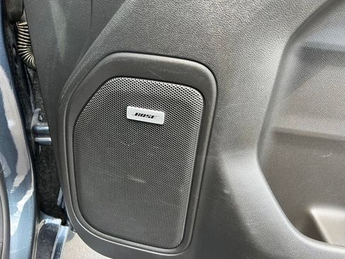 Used 2019 Chevrolet Silverado 1500 LT Trail Boss AWD/4WD image 12