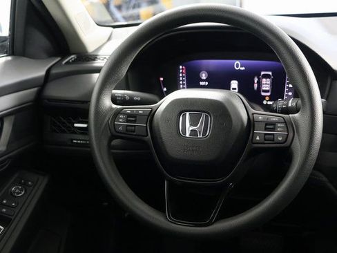 Certified 2025 Honda Accord SE image 10