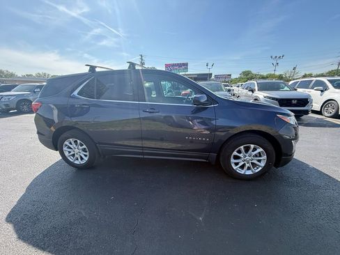 Used 2019 Chevrolet Equinox LT AWD/4WD image 2
