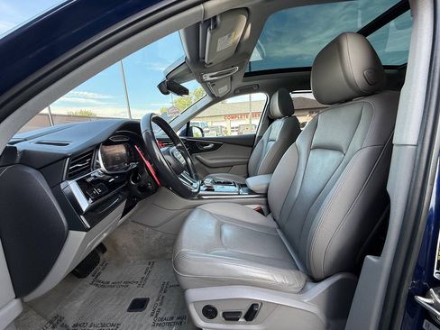 Used 2020 Audi Q7 3.0T Prestige w/ Prestige Package AWD/4WD image 16