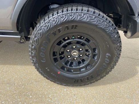 New 2026 Ford Bronco Badlands AWD/4WD image 7