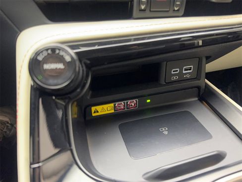 Used 2024 Lexus NX 250 FWD w/ Premium Package image 66