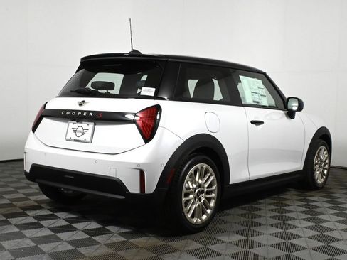 Used 2025 MINI Cooper S image 7