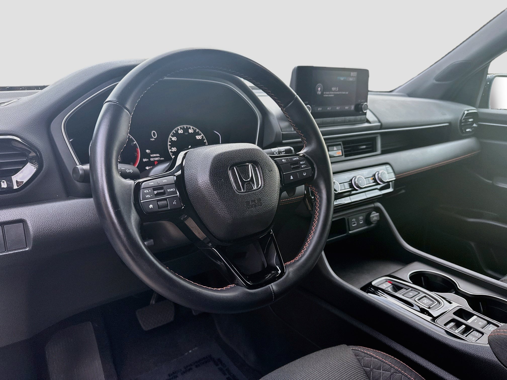 Certified 2024 Honda Pilot Sport image 9