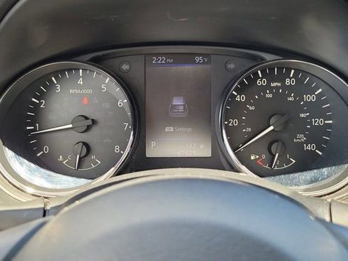 Certified 2020 Nissan Rogue SV FWD image 26