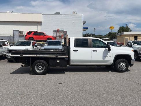 Used 2020 Chevrolet Silverado 3500 W/T w/ WT Convenience Package AWD/4WD image 2