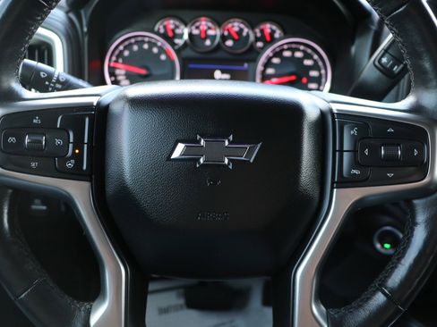 Used 2019 Chevrolet Silverado 1500 LT Trail Boss image 17