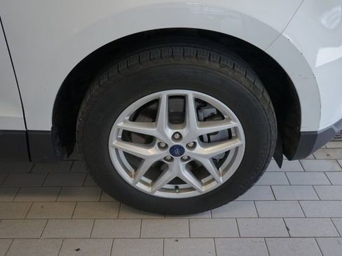 Used 2022 Ford Edge SEL w/ Convenience Package AWD/4WD image 15