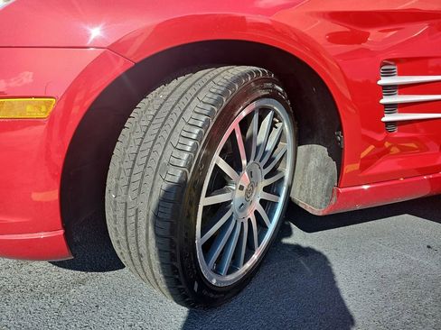 Used 2006 Chrysler Crossfire Convertible w/ Special Edition Group image 22