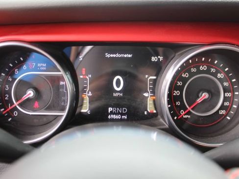 Used 2018 Jeep Wrangler Unlimited Rubicon AWD/4WD image 17