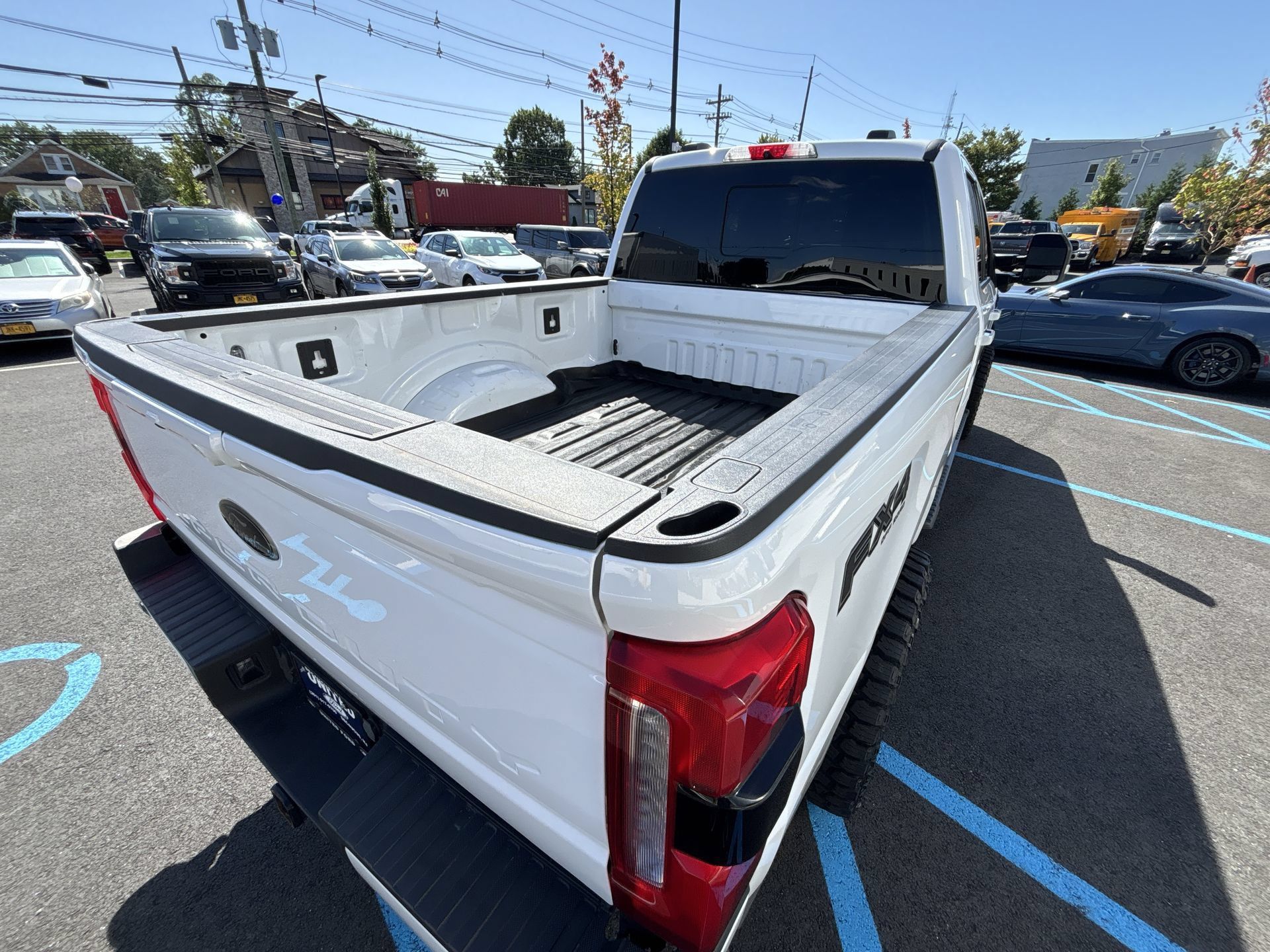 Used 2023 Ford F250 XLT w/ Black Appearance Package AWD/4WD image 18
