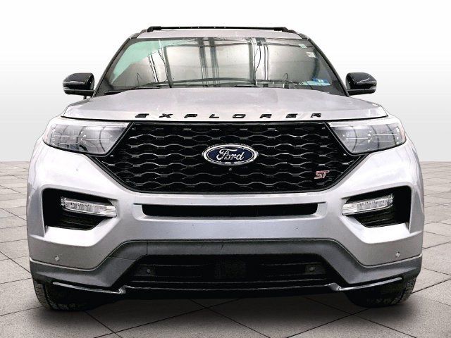 Used 2020 Ford Explorer ST w/ ST Street Pack AWD/4WD image 3