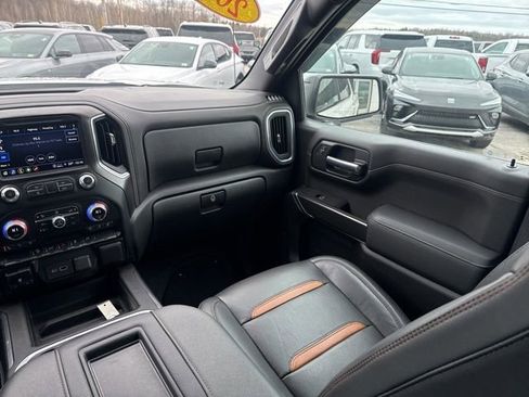 Used 2021 GMC Sierra 1500 AT4 image 29