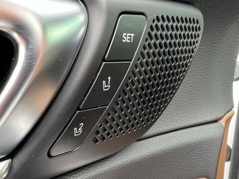 Used 2021 Kia Telluride SX w/ SX Prestige Package image 18