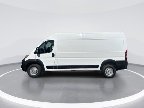 Used 2025 RAM ProMaster 2500 w/ Convenience Group FWD image 6
