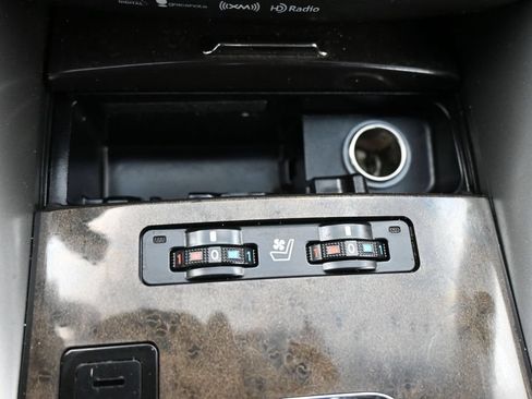 Used 2015 Lexus IS 250C w/ Navigation System Package RWD image 10