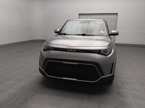 Used 2025 Kia Soul LX image 15