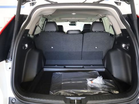New 2026 Honda CR-V EX-L image 9