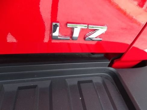 Certified 2019 Chevrolet Silverado 2500 LTZ w/ Duramax Plus Package AWD/4WD image 26