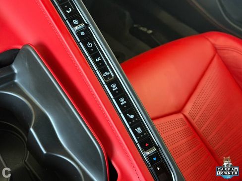 Certified 2021 Chevrolet Corvette Stingray Premium Conv w/ Z51 Performance Package RWD image 36