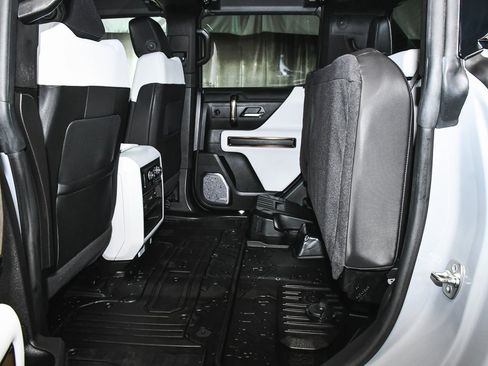 Used 2024 GMC Hummer EV 3X image 49