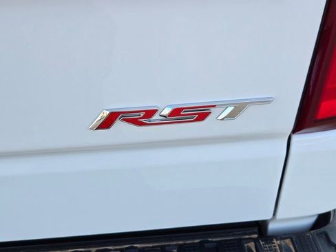 Used 2022 Chevrolet Silverado 1500 RST image 16