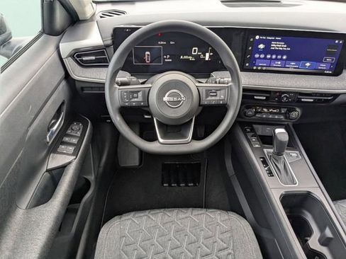 New 2026 Nissan Kicks SV w/ Cold Weather Package FWD image 21