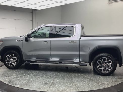 Certified 2025 GMC Sierra 1500 SLT w/ SLT Premium Plus Package AWD/4WD image 43