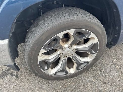 Used 2020 RAM 1500 Limited AWD/4WD image 4