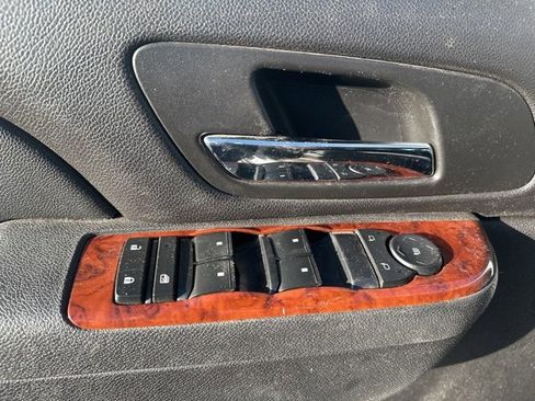 Used 2012 Chevrolet Tahoe LS image 14