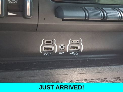 Used 2025 RAM 1500 Big Horn AWD/4WD image 23