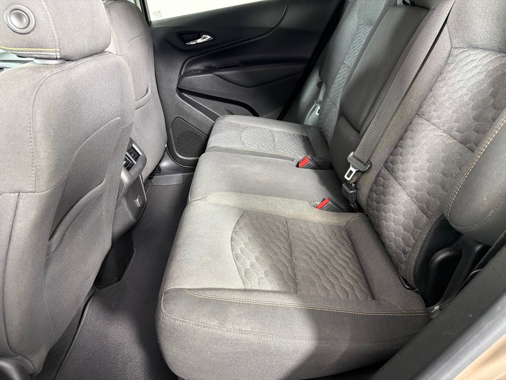 Used 2018 Chevrolet Equinox LT FWD image 18