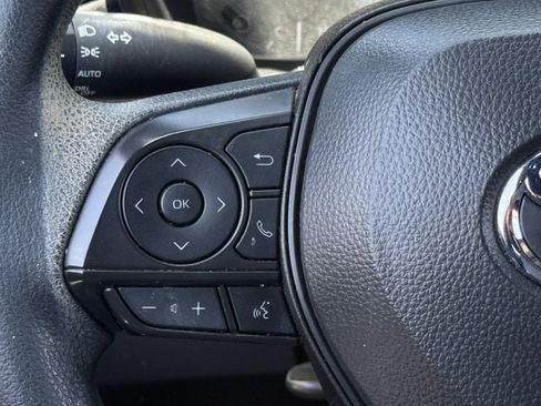 Used 2024 Toyota Corolla Cross AWD Hybrid image 14
