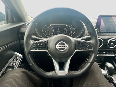 Used 2020 Nissan Sentra SR image 11