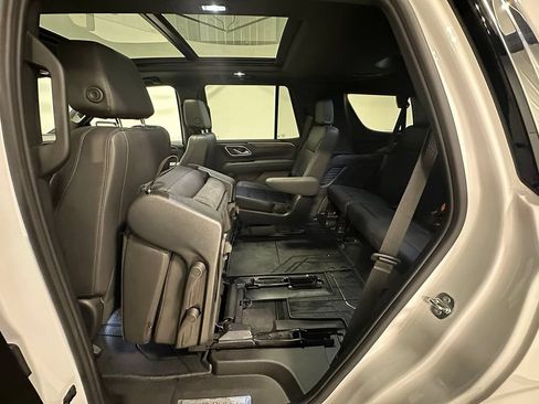 Used 2023 Chevrolet Tahoe LT w/ Luxury Package AWD/4WD image 21