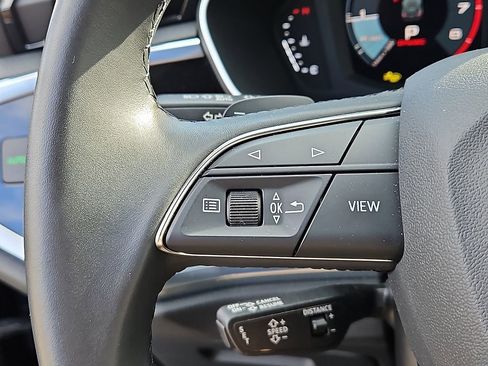 Used 2024 Audi Q3 2.0T Premium w/ Convenience Package AWD/4WD image 22