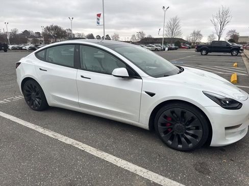 Used 2021 Tesla Model 3 Performance image 4