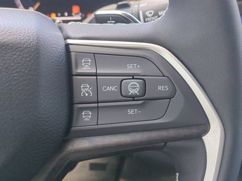 New 2026 Jeep Grand Cherokee Limited RWD image 28